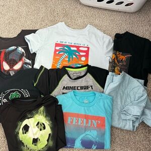 Boys size medium shirt lot (8)